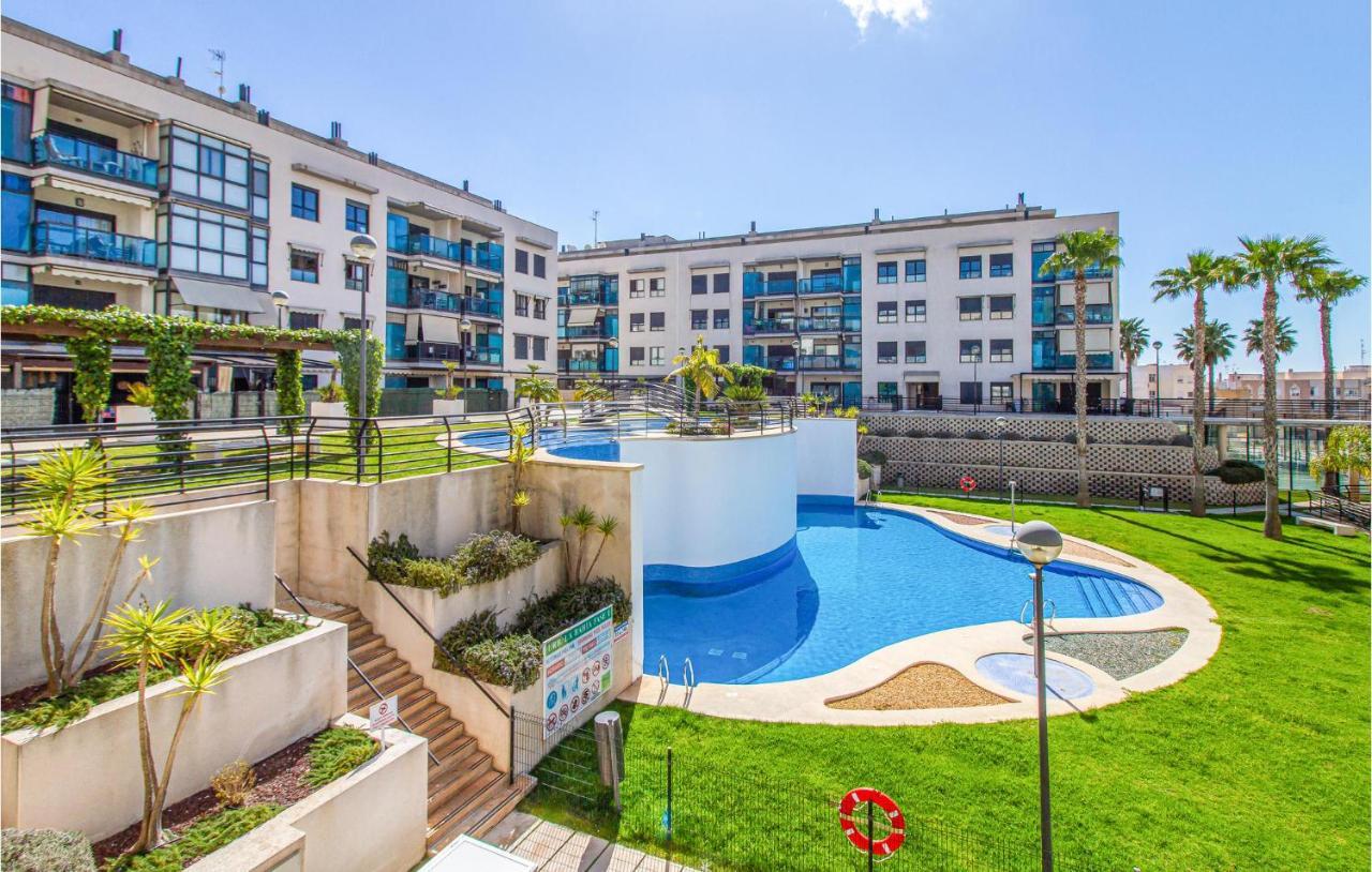 Beautiful Apartment In 산타 폴라 외부 사진